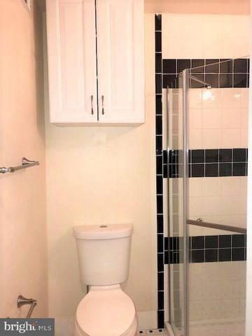1720 9TH ST NW, Washington, DC 20001