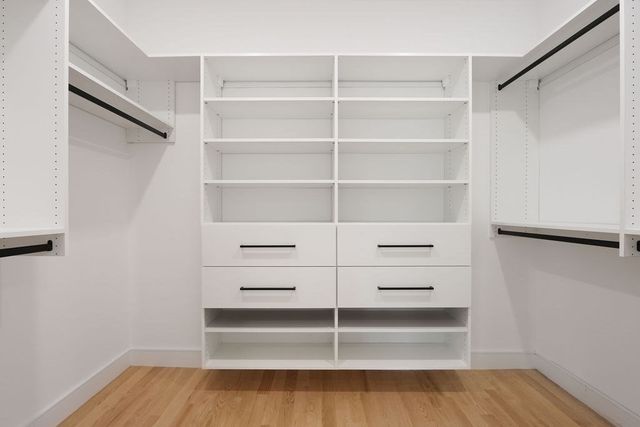 323 Nevada 2, Newton, MA 02460