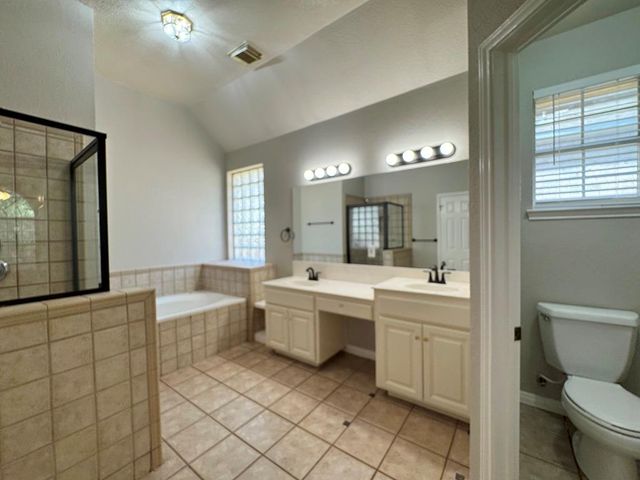 5844 Back Bay LN, Austin, TX 78739