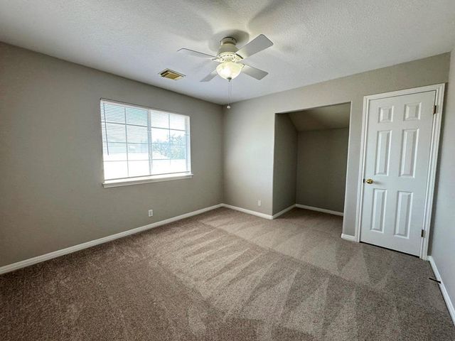 5844 Back Bay LN, Austin, TX 78739