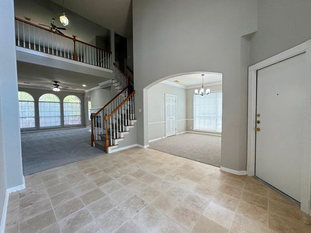 5844 Back Bay LN, Austin, TX 78739