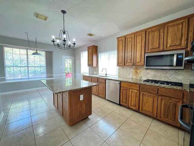 5844 Back Bay LN, Austin, TX 78739