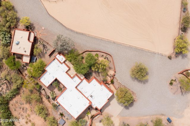 43011 N 18th Street, New River, AZ 85087