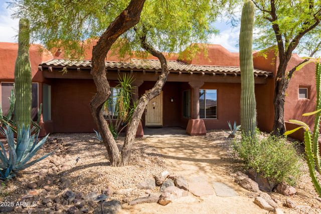 43011 N 18th Street, New River, AZ 85087