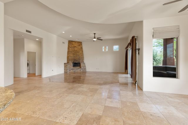 43011 N 18th Street, New River, AZ 85087