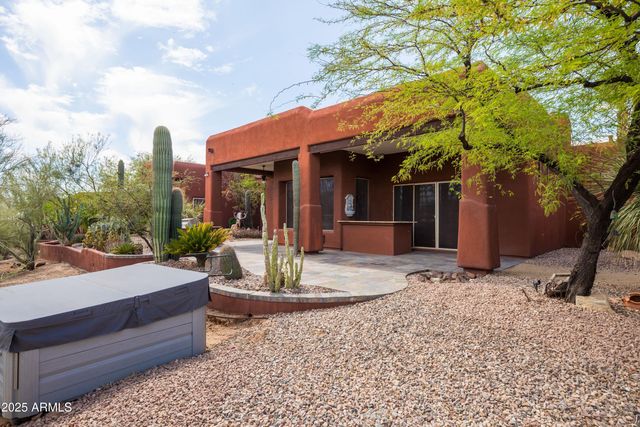 43011 N 18th Street, New River, AZ 85087