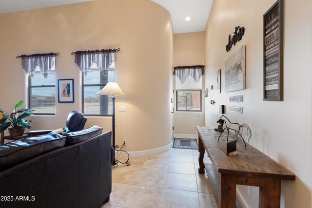 43011 N 18th Street, New River, AZ 85087