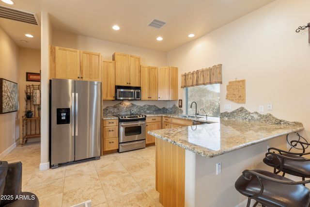 43011 N 18th Street, New River, AZ 85087