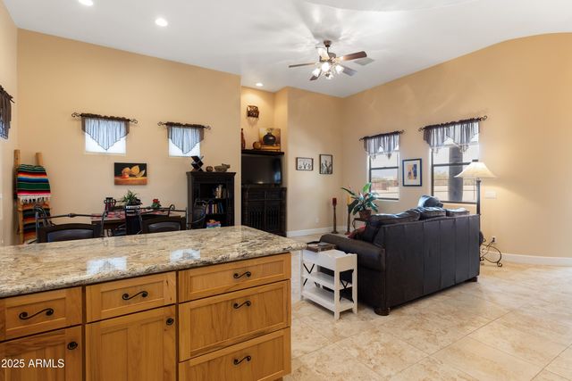 43011 N 18th Street, New River, AZ 85087