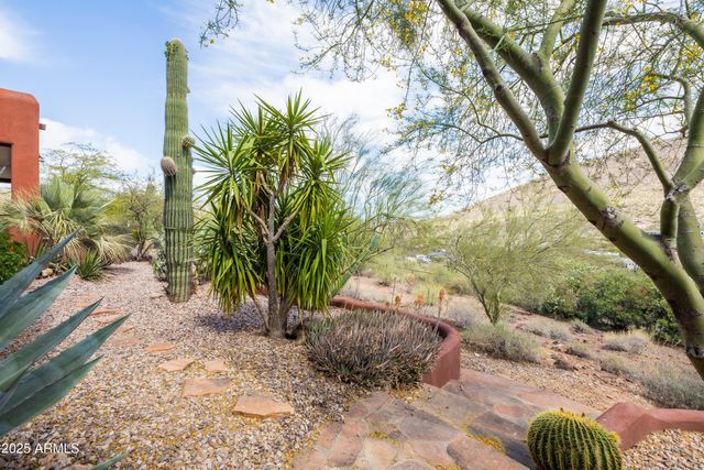 43011 N 18th Street, New River, AZ 85087