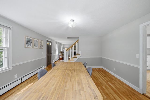 24 Manchester Road, Amherst, NH 03031