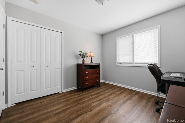 48274 Beacon Square Drive, Macomb Township, MI 48044