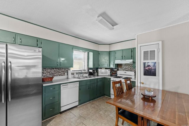 17508 Batesville Pike, North Little Rock, AR 72120