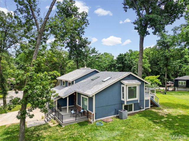 622 Beaver Court, Lake St Louis, MO 63367