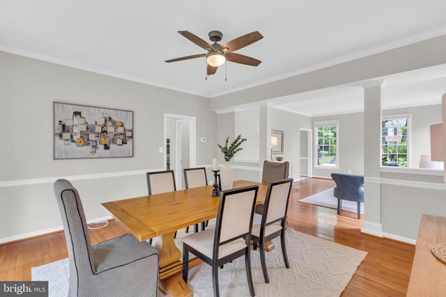 8006 COMERFORD DR, Fairfax Station, VA 22039