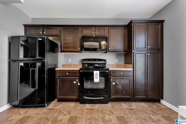 113 THE HEIGHTS DRIVE, Calera, AL 35040