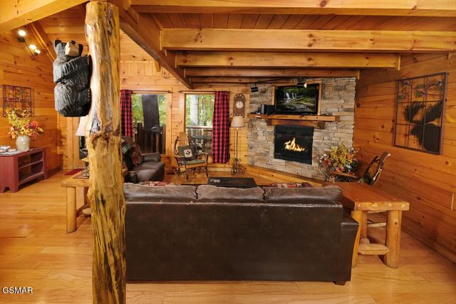 1509 Sky View Drive, Sevierville, TN 37876