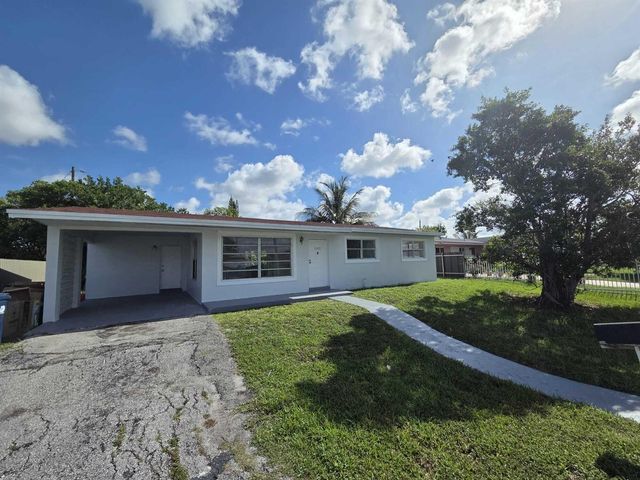 2455 NW 207th Street, Miami Gardens, FL 33056
