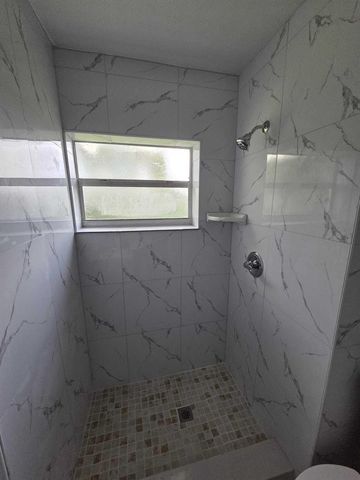 2455 NW 207th Street, Miami Gardens, FL 33056