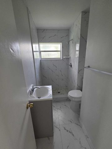 2455 NW 207th Street, Miami Gardens, FL 33056