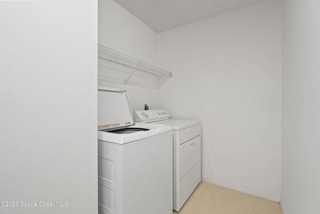 2001 Parkside Place 2001, Indian Harbour Beach, FL 32937