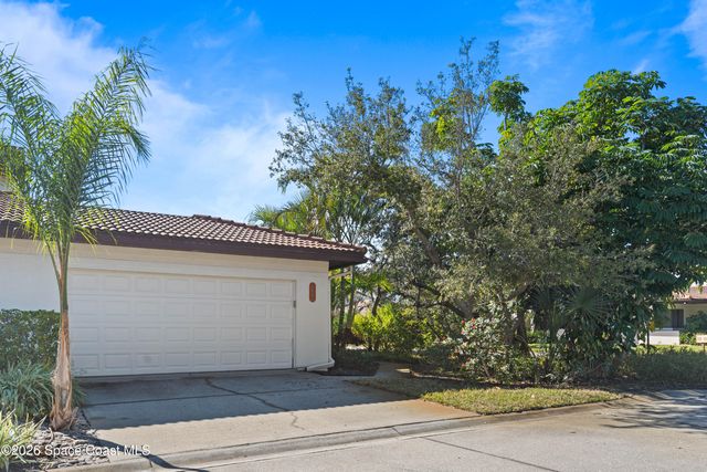 2001 Parkside Place 2001, Indian Harbour Beach, FL 32937