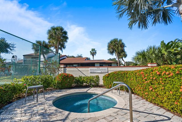 2001 Parkside Place 2001, Indian Harbour Beach, FL 32937