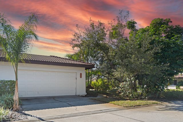 2001 Parkside Place 2001, Indian Harbour Beach, FL 32937