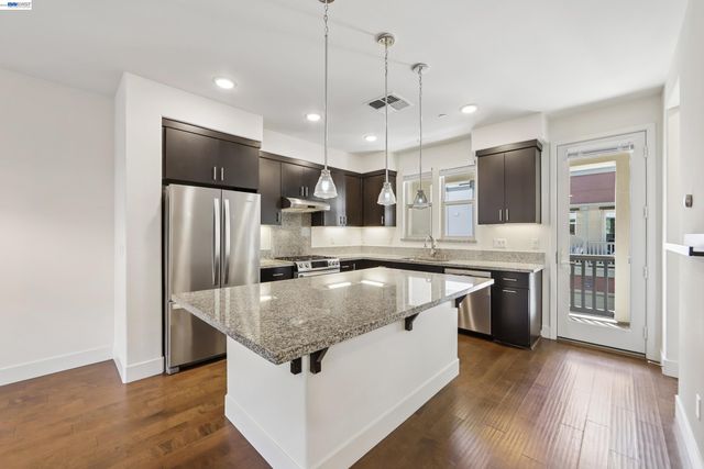 457 Diller Street, Alameda, CA 94501