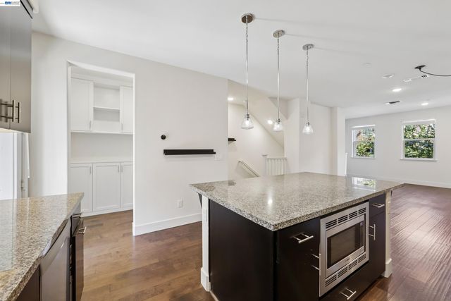 457 Diller Street, Alameda, CA 94501