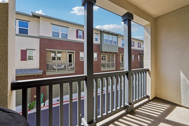 457 Diller Street, Alameda, CA 94501