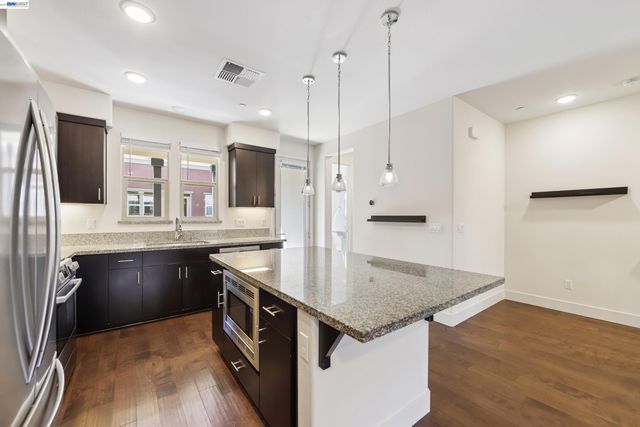 457 Diller Street, Alameda, CA 94501