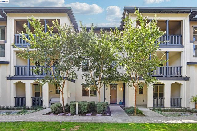 457 Diller Street, Alameda, CA 94501