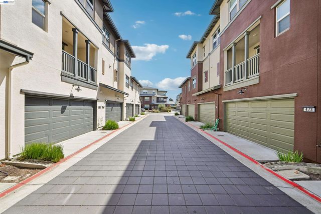 457 Diller Street, Alameda, CA 94501