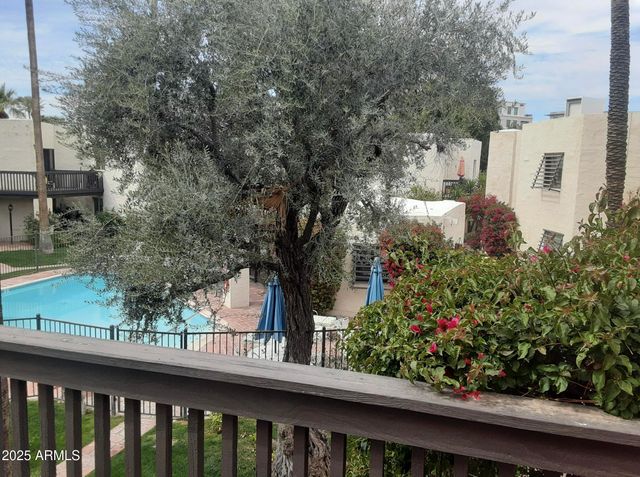 6840 E 2nd Street 22, Scottsdale, AZ 85251