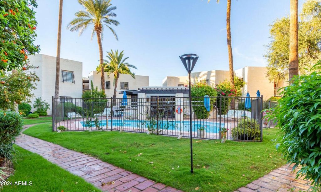 6840 E 2nd Street 22, Scottsdale, AZ 85251