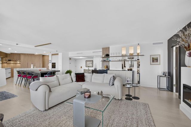 100 Lakeshore Drive 1654, North Palm Beach, FL 33408