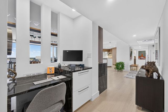100 Lakeshore Drive 1654, North Palm Beach, FL 33408