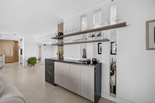 100 Lakeshore Drive 1654, North Palm Beach, FL 33408