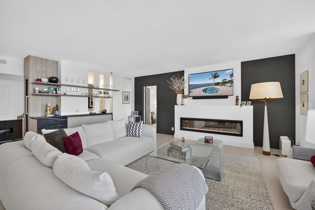 100 Lakeshore Drive 1654, North Palm Beach, FL 33408