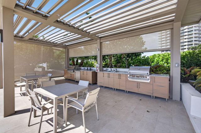 100 Lakeshore Drive 1654, North Palm Beach, FL 33408