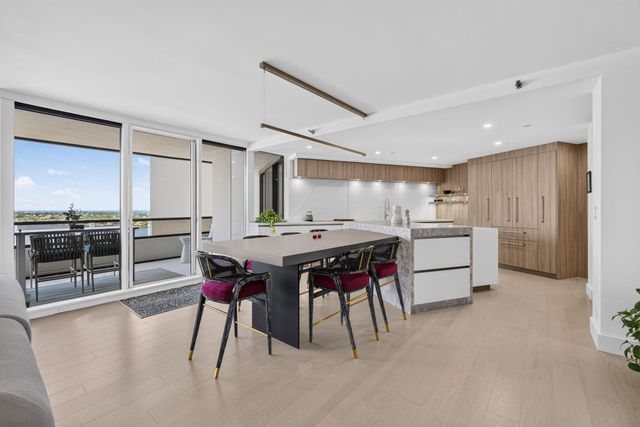 100 Lakeshore Drive 1654, North Palm Beach, FL 33408