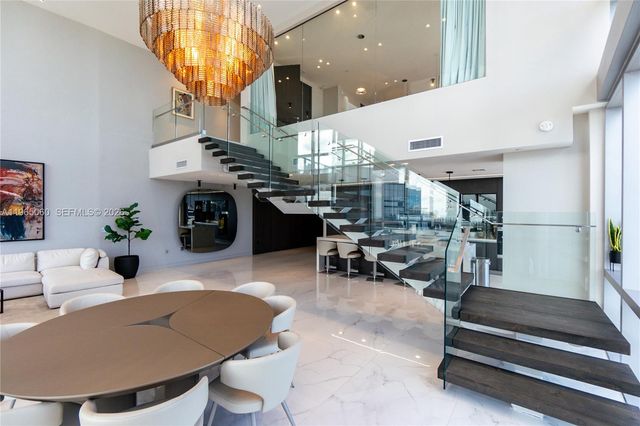 851 NE 1st Ave 4611, Miami, FL 33132