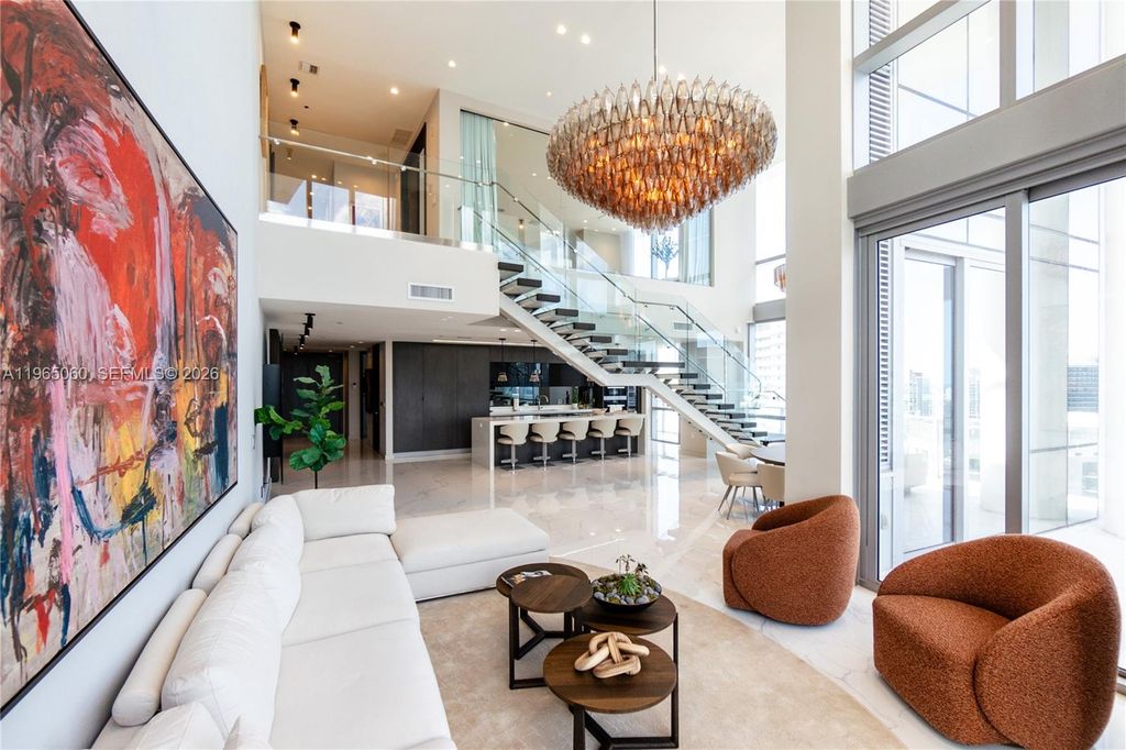 851 NE 1st Ave 4611, Miami, FL 33132