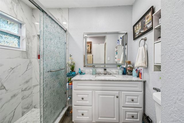 529 BISON CIRCLE, Apopka, FL 32712