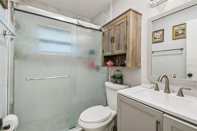 529 BISON CIRCLE, Apopka, FL 32712