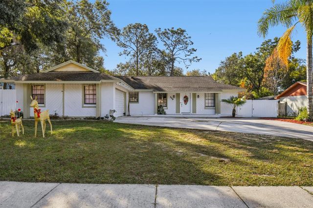 529 BISON CIRCLE, Apopka, FL 32712