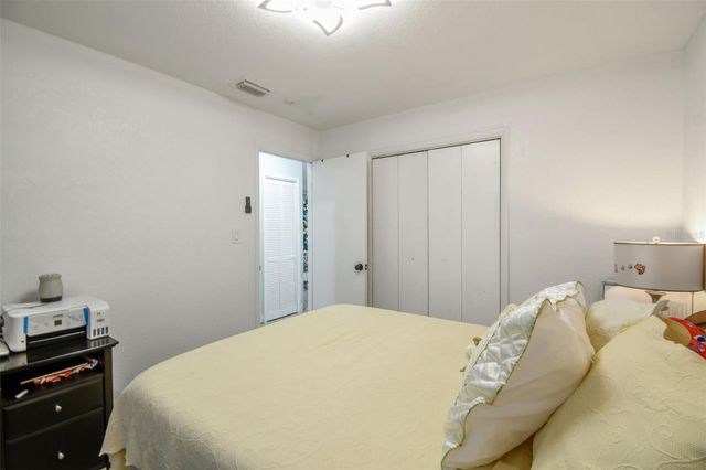 529 BISON CIRCLE, Apopka, FL 32712