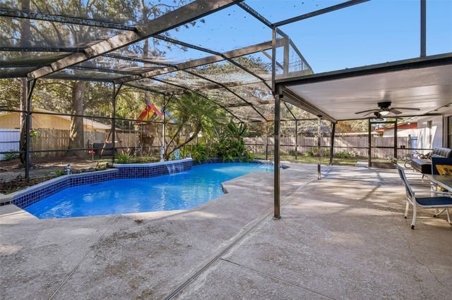 529 BISON CIRCLE, Apopka, FL 32712