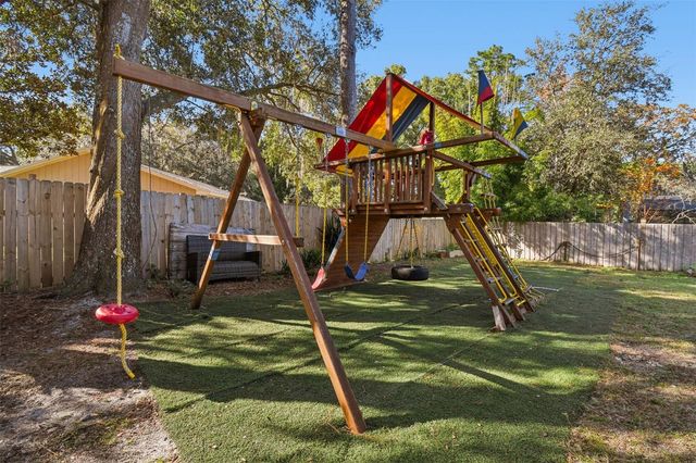 529 BISON CIRCLE, Apopka, FL 32712